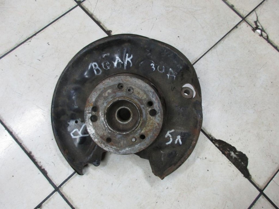 Кулак подвески задний правый MERCEDES-BENZ W124 W124/S124/C124/A124 (1984 - 1993) фото 1 — Разборка Мерседес