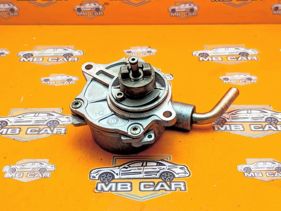 Насос вакуумный MERCEDES-BENZ E-класс W210/S210 рестайлинг (1999 - 2003) фото 1 — Разборка Мерседес