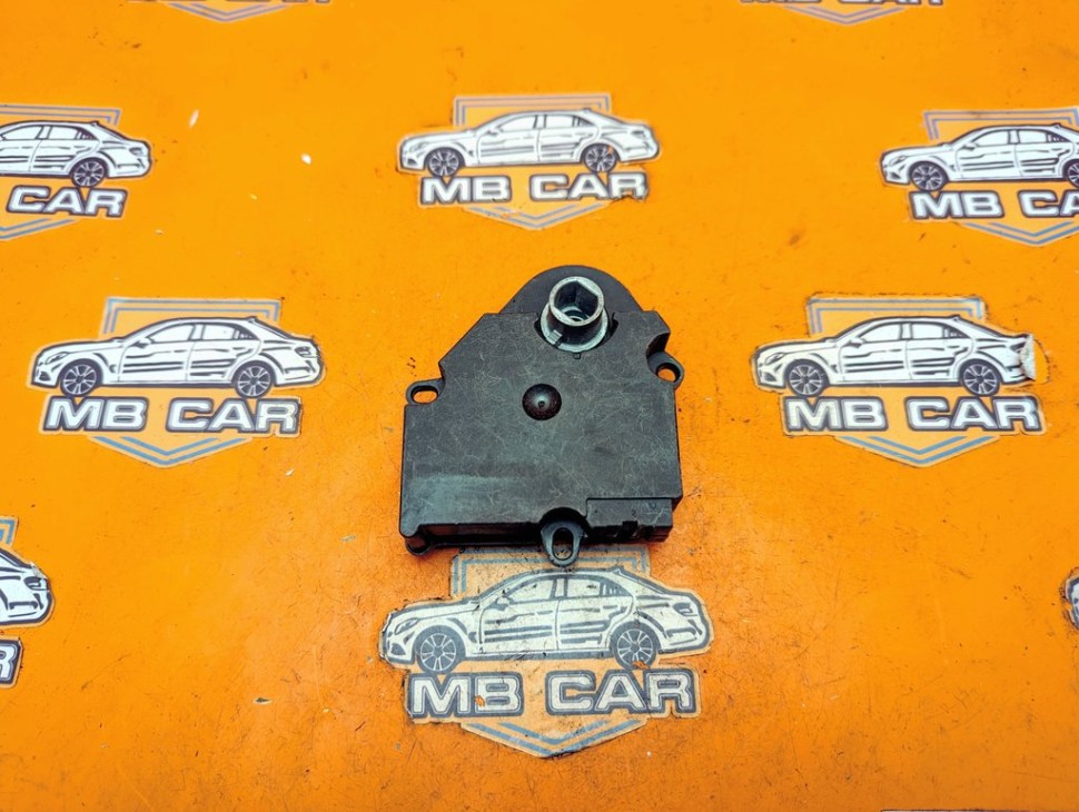 Сервоприводы печки MERCEDES-BENZ M-класс W163 (1997 - 2001) фото 1 &mdash; Разборка Мерседес