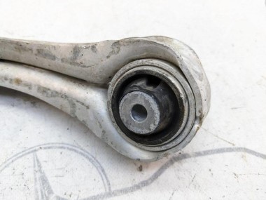 Рычаг передний верхний MERCEDES-BENZ E-класс W211/S211 (2002 - 2006) — Разборка Мерседес