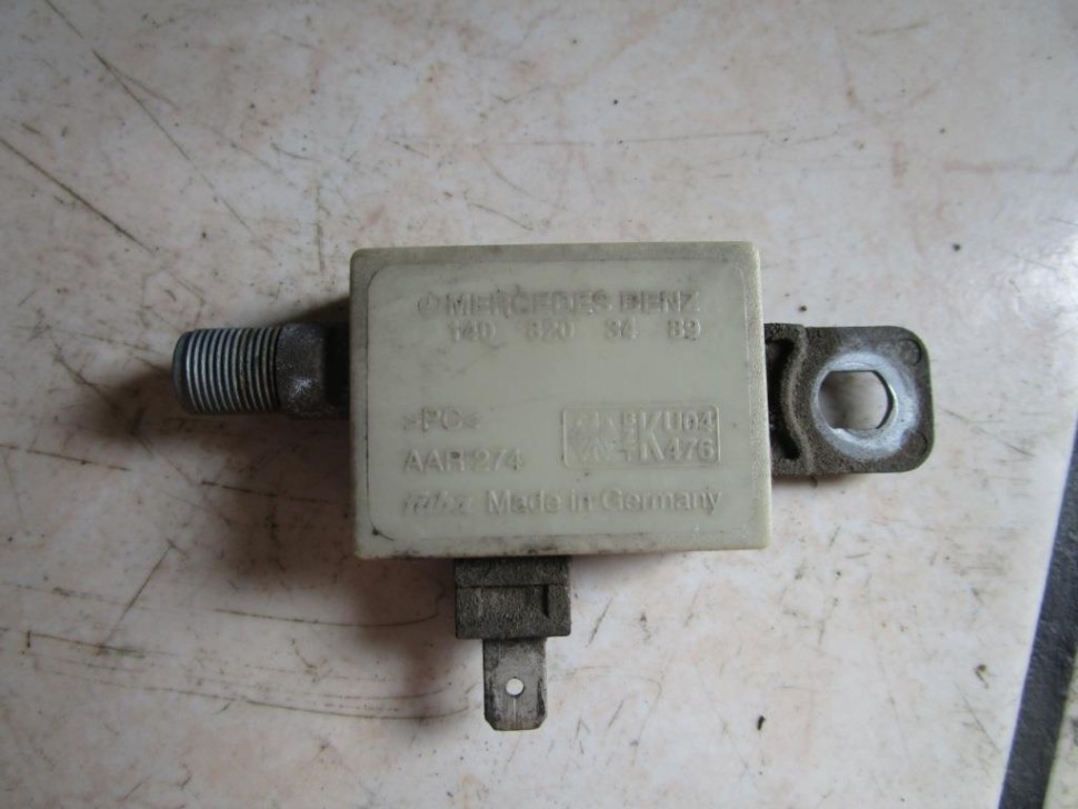 Антенна MERCEDES-BENZ S-класс W140 (1991 - 1998) фото 1 — Разборка Мерседес