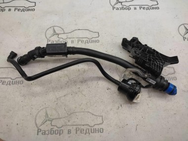 Горловина бака мочевины MERCEDES-BENZ GLE-класс W166 (2015 - 2018) — Разборка Мерседес