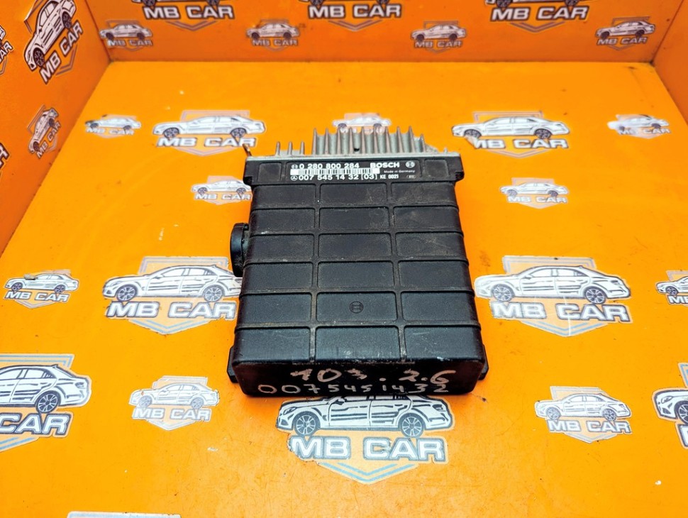 Блок управления двигателем MERCEDES-BENZ 190 (W201) W201 (1982 - 1993) фото 1 — Разборка Мерседес