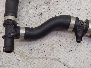 Патрубок ОЖ MERCEDES-BENZ V-класс W447 рестайлинг (2019 - 2025) — Разборка Мерседес