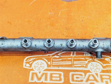 Рампа топливная MERCEDES-BENZ C-класс W204/S204 (2006 - 2011) — Разборка Мерседес