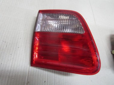 Фонарь крышки багажника MERCEDES-BENZ E-класс W210/S210 рестайлинг (1999 - 2003) — Разборка Мерседес