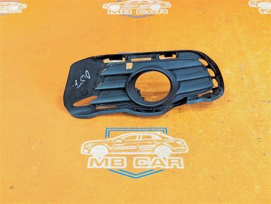 Накладка переднего бампера MERCEDES-BENZ C-класс W204/S204 (2006 - 2011) — Разборка Мерседес