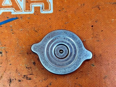 Крышка радиатора MERCEDES-BENZ W124 W124/S124/C124/A124 (1984 - 1993) — Разборка Мерседес