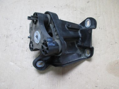 Кронштейн блока ABS MERCEDES-BENZ CLS-класс C218/X218 (2010 - 2014) — Разборка Мерседес