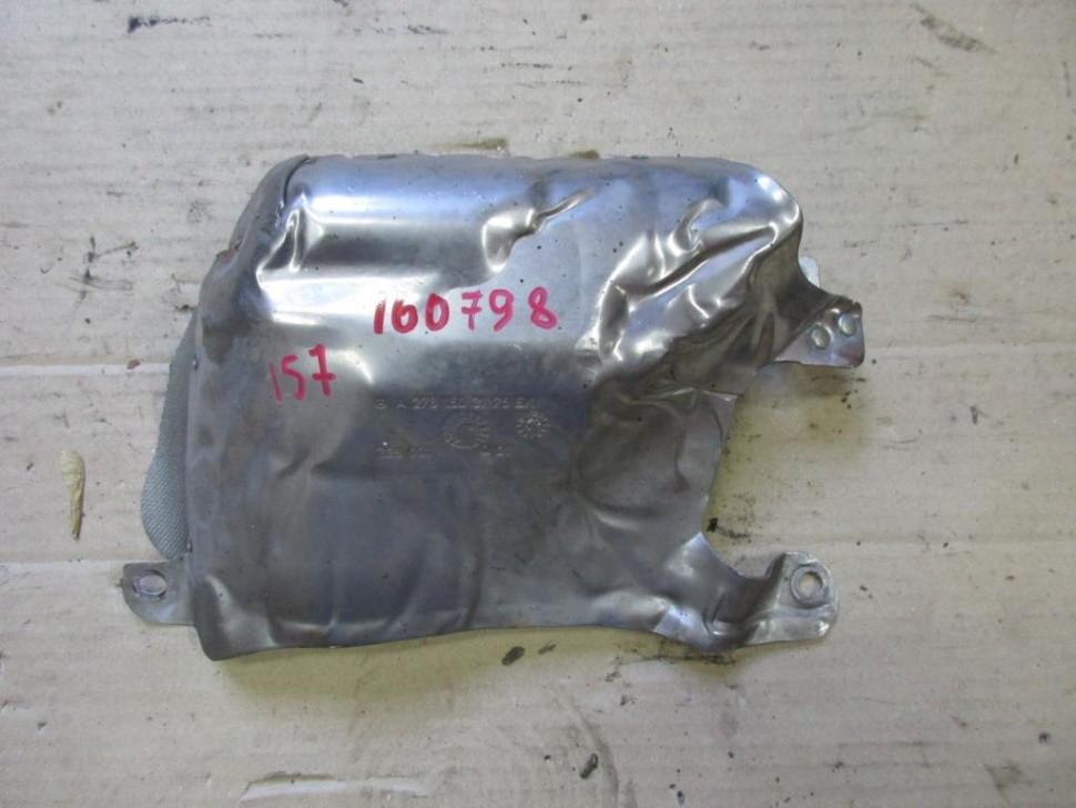 Защитный экран MERCEDES-BENZ E-класс W212/S212/C207/A207 (2009 - 2013) фото 1 — Разборка Мерседес