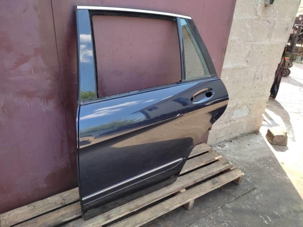 Дверь задняя левая MERCEDES-BENZ R-класс W251 (2005 - 2007) фото 1 — Разборка Мерседес