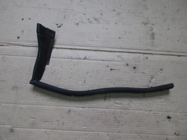 Уплотнитель моторного отсека MERCEDES-BENZ CLS-класс C218/X218 рестайлинг (2014 - 2017) — Разборка Мерседес