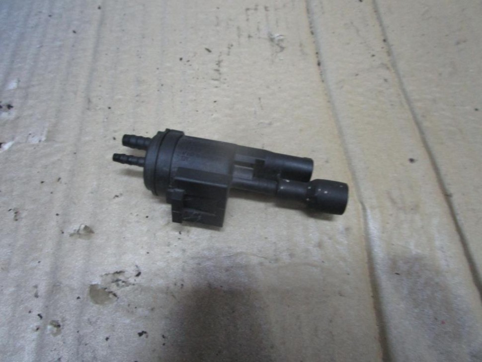 Клапан электромагнитный MERCEDES-BENZ CLA-класс C117/X117 (2013 - 2016) фото 1 — Разборка Мерседес