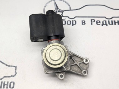 Клапан рециркуляции ОГ MERCEDES-BENZ C-класс W204/S204 (2006 - 2011) — Разборка Мерседес