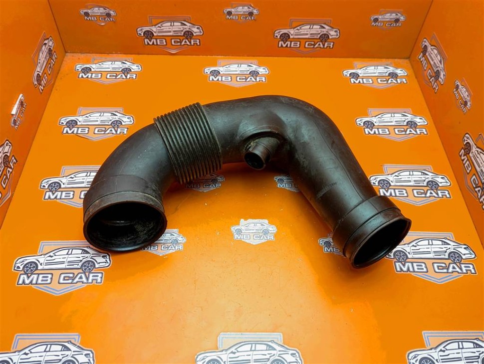 Патрубок воздушный MERCEDES-BENZ E-класс W210/S210 рестайлинг (1999 - 2003) фото 1 — Разборка Мерседес