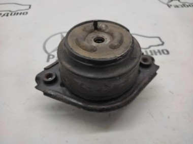 Опора двигателя MERCEDES-BENZ M-класс AMG W164 (2006 - 2008) — Разборка Мерседес