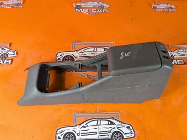 Подлокотник MERCEDES-BENZ M-класс W163 (1997 - 2001) &mdash; Разборка Мерседес