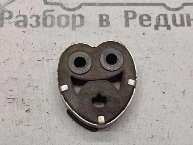 Кронштейн глушителя MERCEDES-BENZ G-класс W463 (1990 - 2006) — Разборка Мерседес