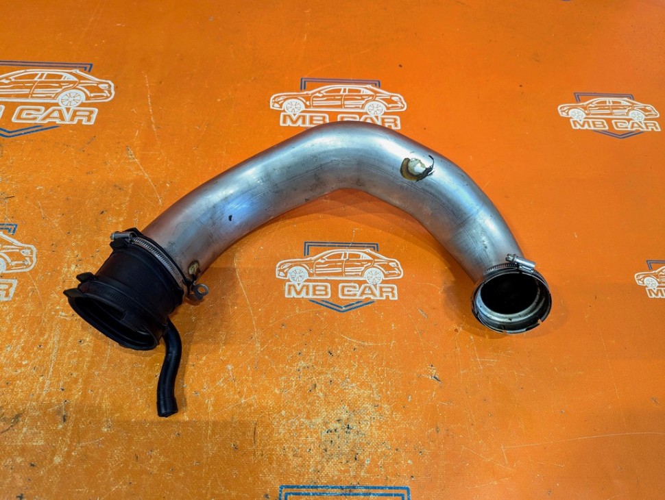 Патрубок воздушный MERCEDES-BENZ GL-класс X166 (2012 - 2016) фото 1 — Разборка Мерседес