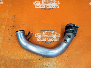 Патрубок интеркулера MERCEDES-BENZ M-класс AMG W166 (2011 - 2015) — Разборка Мерседес