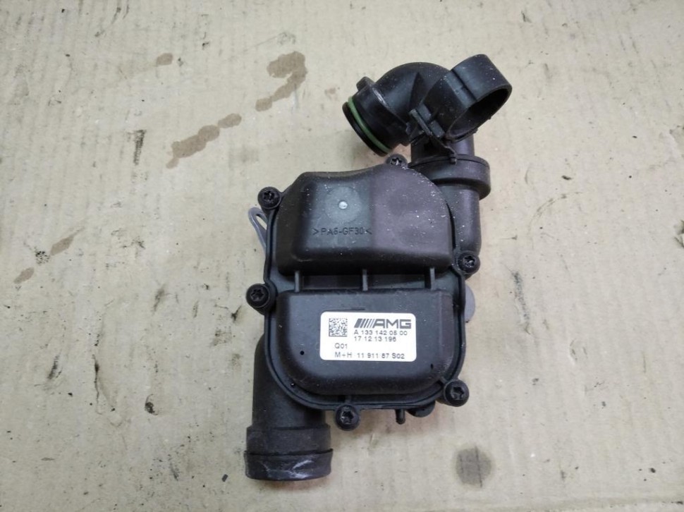 Резонатор воздушного фильтра MERCEDES-BENZ GLA-класс X156 рестайлинг (2017 - 2020) фото 1 — Разборка Мерседес