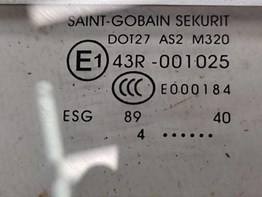 Стекло переднее правое MERCEDES-BENZ Sprinter W906 (2006 - 2019) — Разборка Мерседес