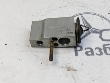 Клапан расширительный MERCEDES-BENZ M-класс W163 (1997 - 2001) — Разборка Мерседес