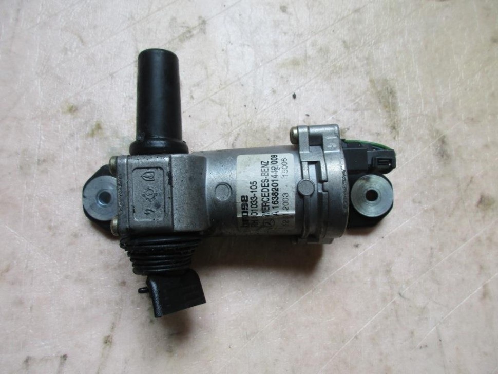 Моторчик задней форточки MERCEDES-BENZ M-класс W163 рестайлинг (2001 - 2005) фото 1 — Разборка Мерседес