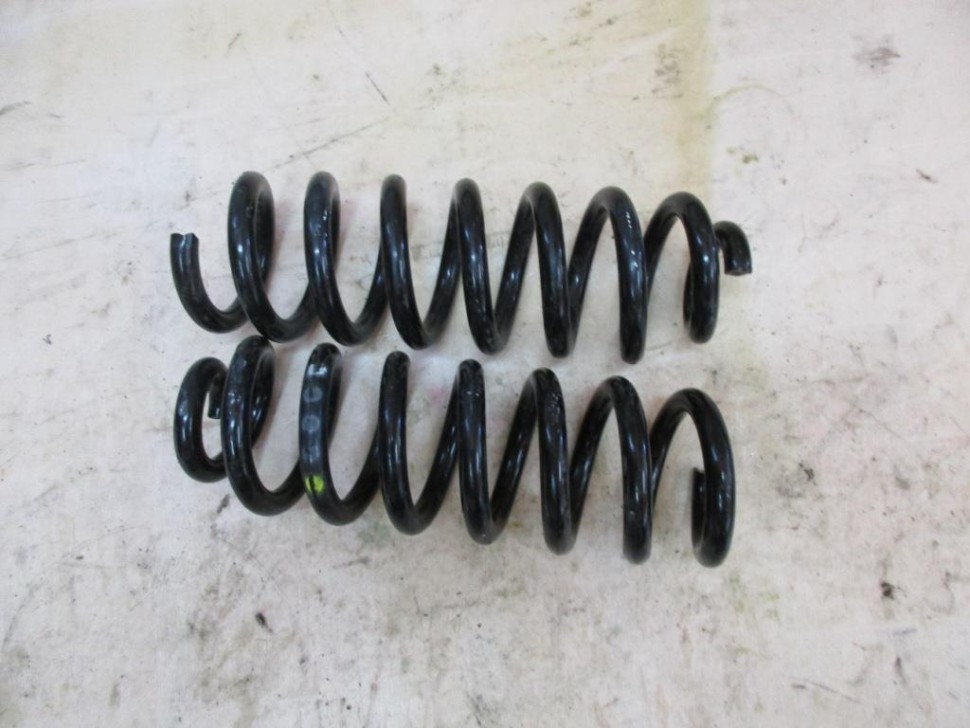 Пружина задняя MERCEDES-BENZ GLC-класс X253 (2015 - 2019) фото 1 — Разборка Мерседес