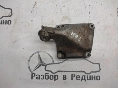 Лапа правая MERCEDES-BENZ M-класс AMG W164 (2006 - 2008) — Разборка Мерседес