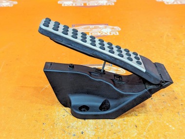 Педаль газа электронная MERCEDES-BENZ C-класс W205/S205/C205/A205 (2014 - 2018) — Разборка Мерседес