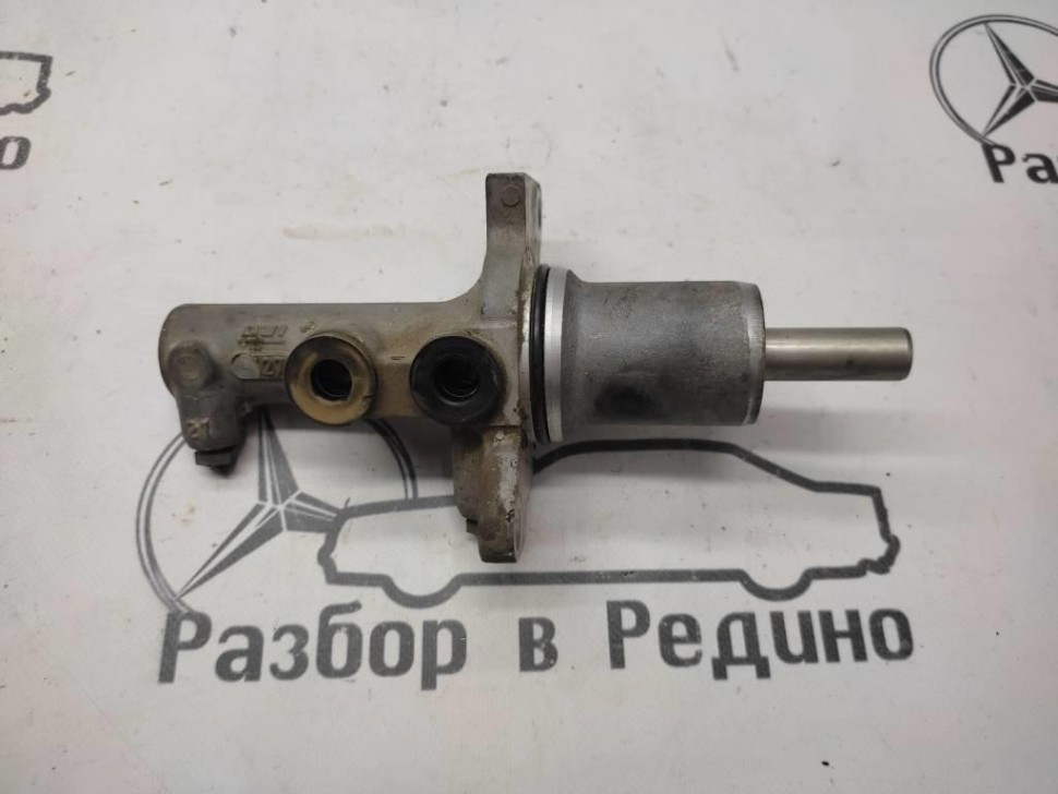 Главный тормозной цилиндр MERCEDES-BENZ Sprinter W906 (2006 - 2019) фото 1 &mdash; Разборка Мерседес