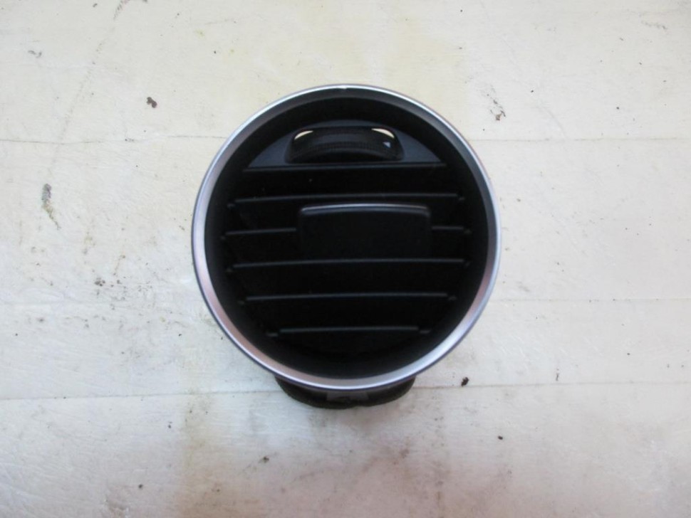 Воздуховод MERCEDES-BENZ C-класс W204/S204/С204 рестайлинг (2011 - 2015) фото 1 — Разборка Мерседес