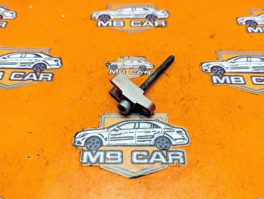 Кронштейн крепления форсунок MERCEDES-BENZ E-класс W210/S210 рестайлинг (1999 - 2003) &mdash; Разборка Мерседес