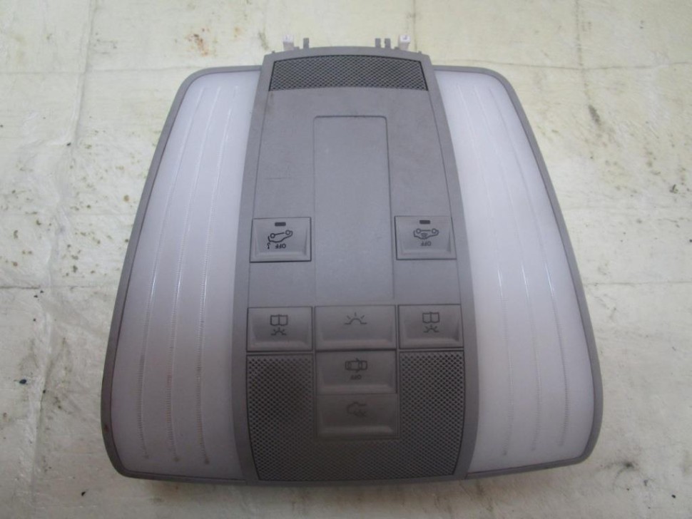 Плафон салона MERCEDES-BENZ E-класс W212/S212/C207/A207 (2009 - 2013) фото 1 — Разборка Мерседес