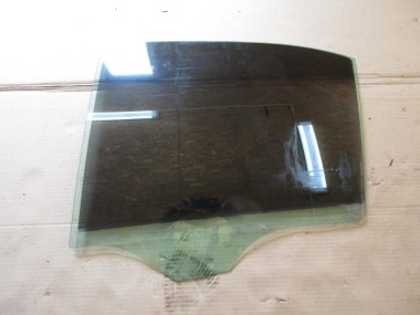 Стекло заднее правое MERCEDES-BENZ C-класс W204/S204 (2006 - 2011) — Разборка Мерседес