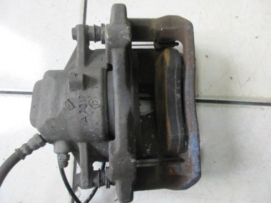 Суппорт передний правый MERCEDES-BENZ C-класс W204/S204 (2006 - 2011) — Разборка Мерседес