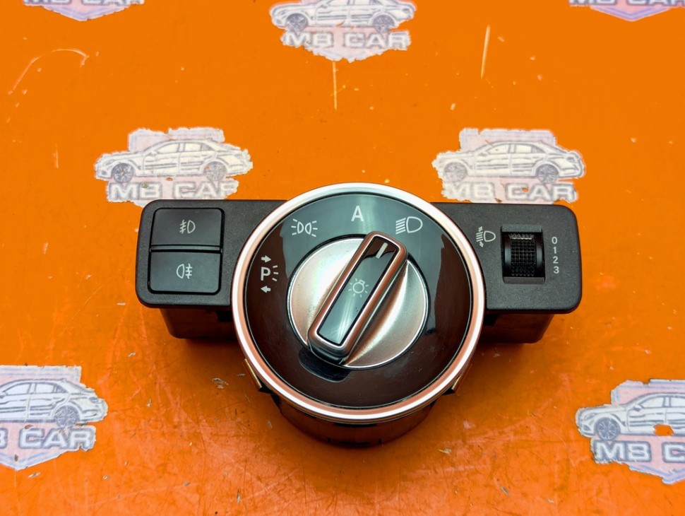 Переключатель света MERCEDES-BENZ C-класс W204/S204 (2006 - 2011) фото 1 — Разборка Мерседес