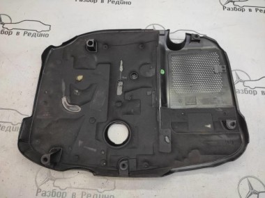 Крышка двигателя декоративная MERCEDES-BENZ C-класс W204/S204 (2006 - 2011) — Разборка Мерседес