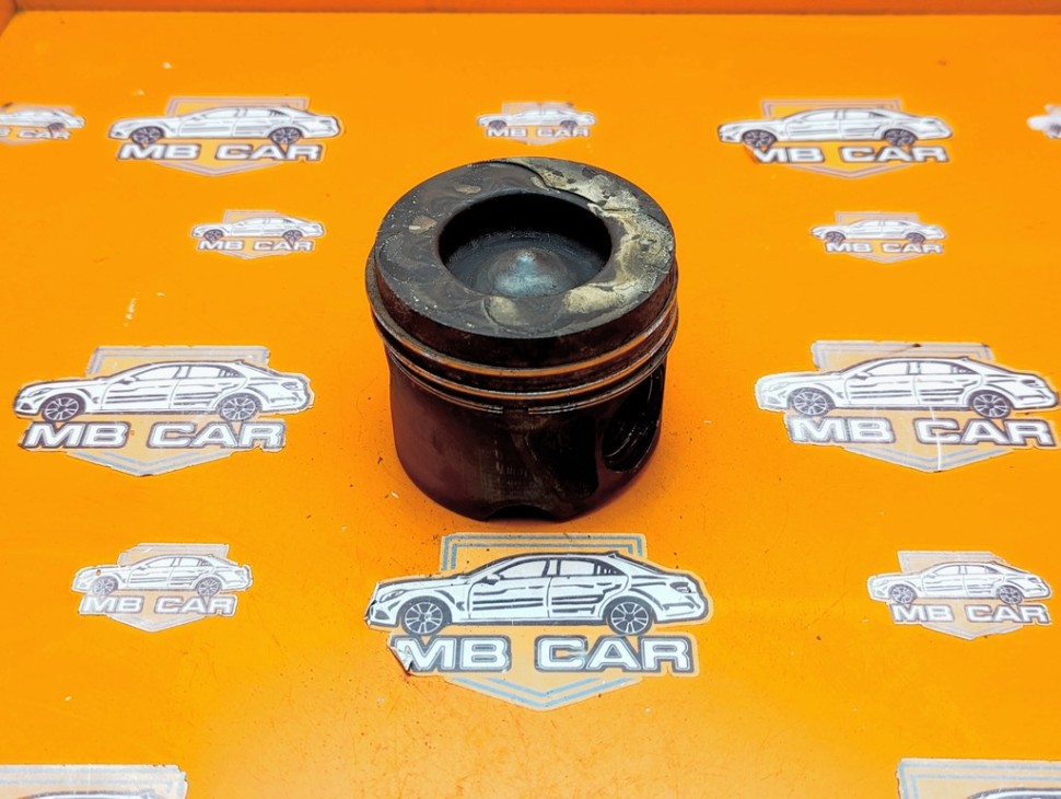 Поршень дизель MERCEDES-BENZ E-класс W212/S212/C207/A207 (2009 - 2013) фото 1 — Разборка Мерседес