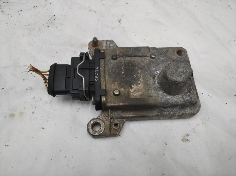 Датчик поперечного ускорения MERCEDES-BENZ S-класс W220 (1998 - 2005) фото 1 — Разборка Мерседес