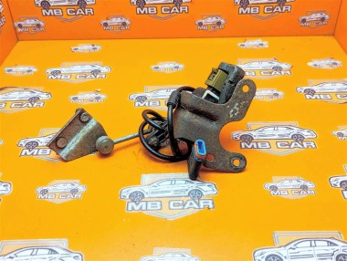 Датчик уровня пола MERCEDES-BENZ CLS-класс C218/X218 (2010 - 2014) — Разборка Мерседес