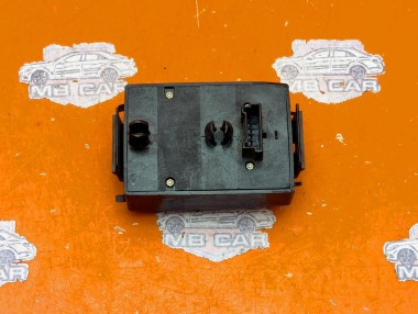 Кнопка регулировки зеркал MERCEDES-BENZ S-класс W220 (1998 - 2005) — Разборка Мерседес