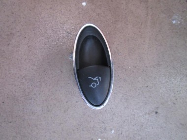 Кнопка закрытия багажника MERCEDES-BENZ E-класс W211/S211 (2002 - 2006) — Разборка Мерседес