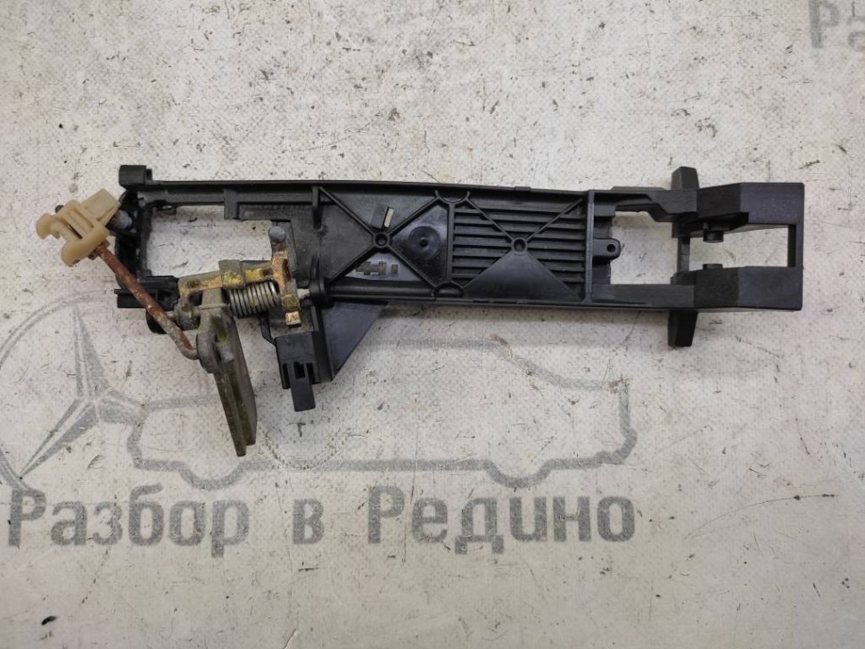 Ответная часть замка двери MERCEDES-BENZ CL-класс C215 рестайлинг (2002 - 2006) фото 1 — Разборка Мерседес