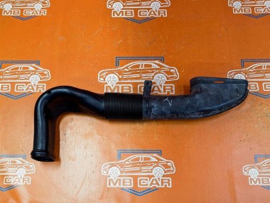 Патрубок воздушный MERCEDES-BENZ E-класс W212/S212/C207/A207 (2009 - 2013) — Разборка Мерседес