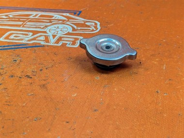 Крышка радиатора MERCEDES-BENZ Sprinter W901-905 (1995 - 2006) — Разборка Мерседес