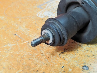 Амортизатор задний MERCEDES-BENZ M-класс W163 рестайлинг (2001 - 2005) — Разборка Мерседес