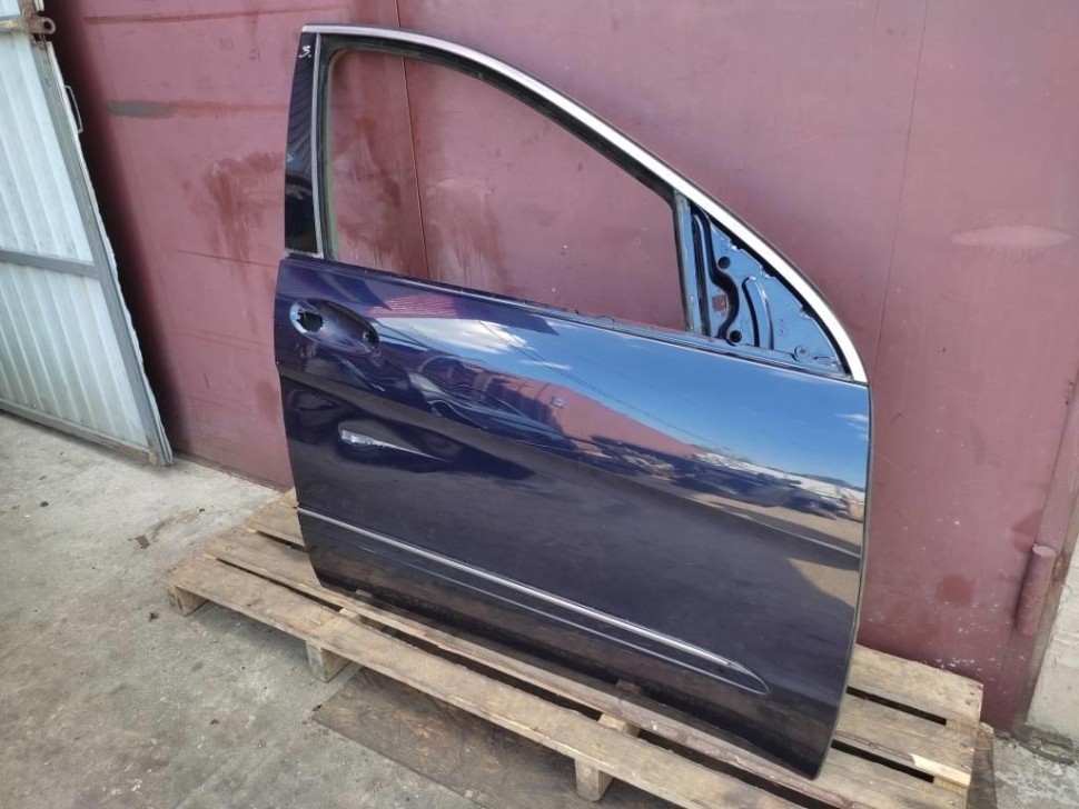 Дверь передняя правая MERCEDES-BENZ R-класс W251 (2005 - 2007) фото 1 — Разборка Мерседес