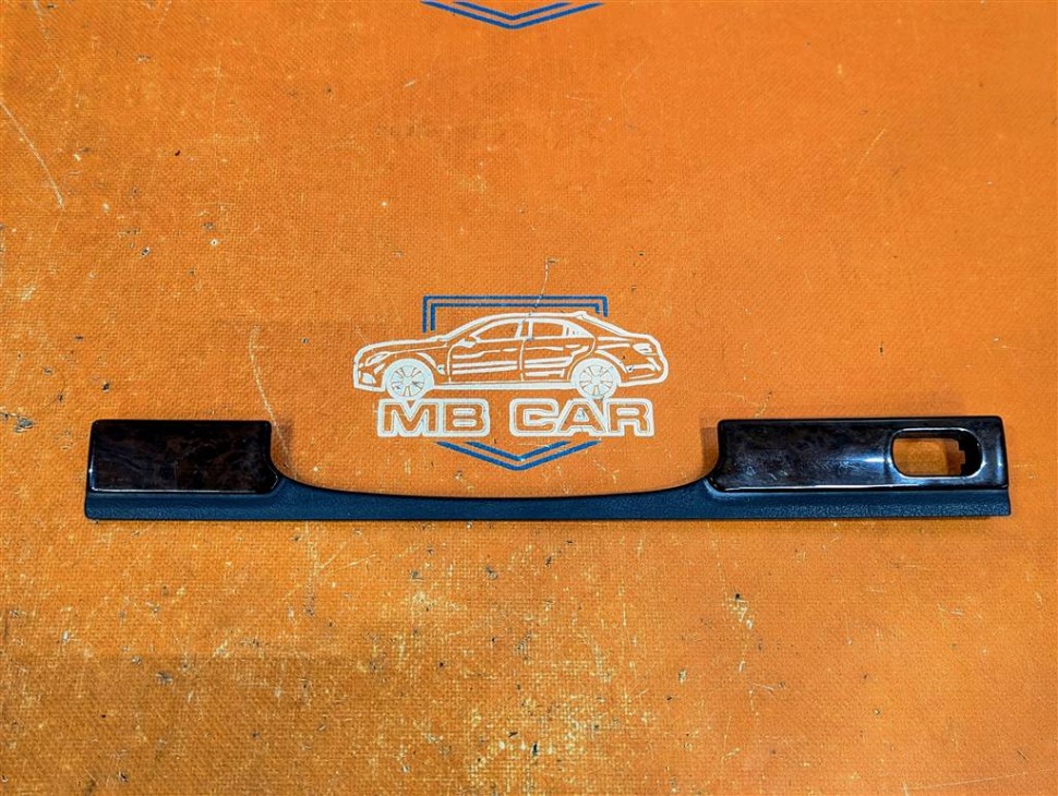 Накладка торпеды MERCEDES-BENZ Vito W638 (1996 - 2003) фото 1 — Разборка Мерседес